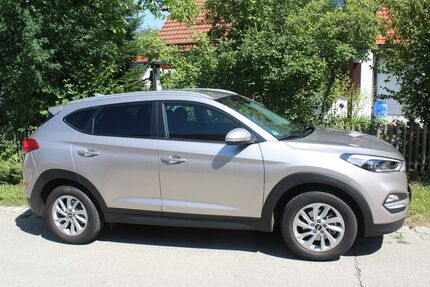 Hyundai TUCSON 33.750 km 17.000 &euro; Landsberg am Lech 86899