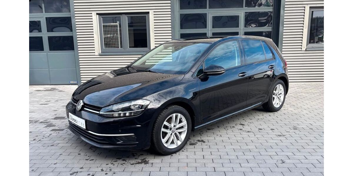 VW Golf 137.324 km 12.500 &euro; Birgel 54587