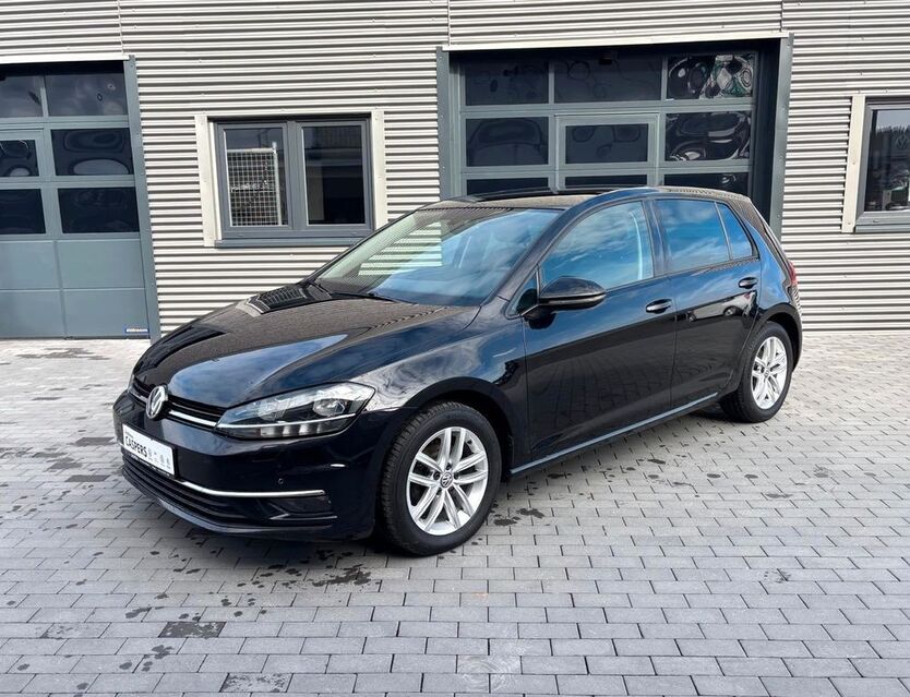 VW Golf 137.324 km 12.500 € Birgel 54587