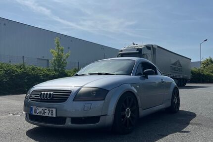 Audi TT 211.000 km 6.500 &euro; Alsdorf 52477