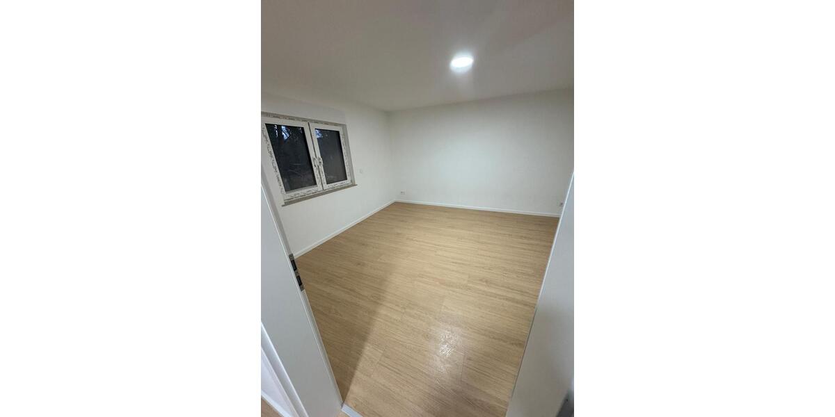 Etagenwohnung Marburg Marbach - 3 Zimmer, 90 m&sup2;, 1.150&euro; | Angebot:26342875