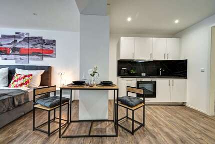 Wohnung Reutlingen - 1 Zimmer, 23 m&sup2;, 880&euro; | Angebot:27307355