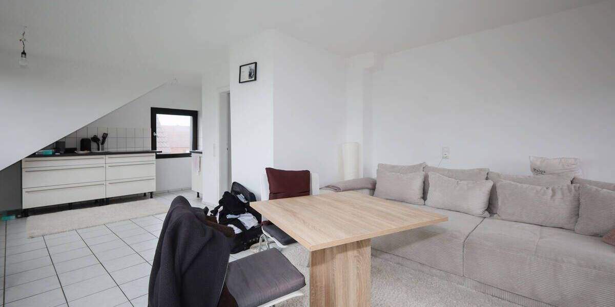 Platz für die gesamte Familie mit 30 m² Zusatzfläche im Dachgeschoss 6 zimmer