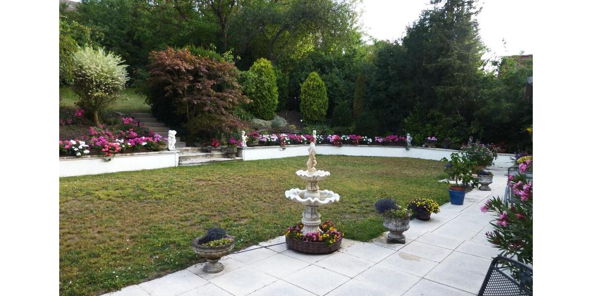 Einfamilienhaus Nüdlingen - 10 Zimmer, 314 m&sup2;, 599.000&euro; | Angebot:26195741