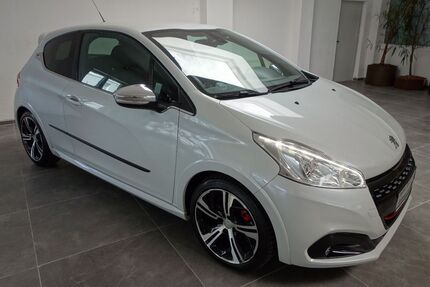 Peugeot 208 106.000 km 8.999 &euro; Mühlacker 75417