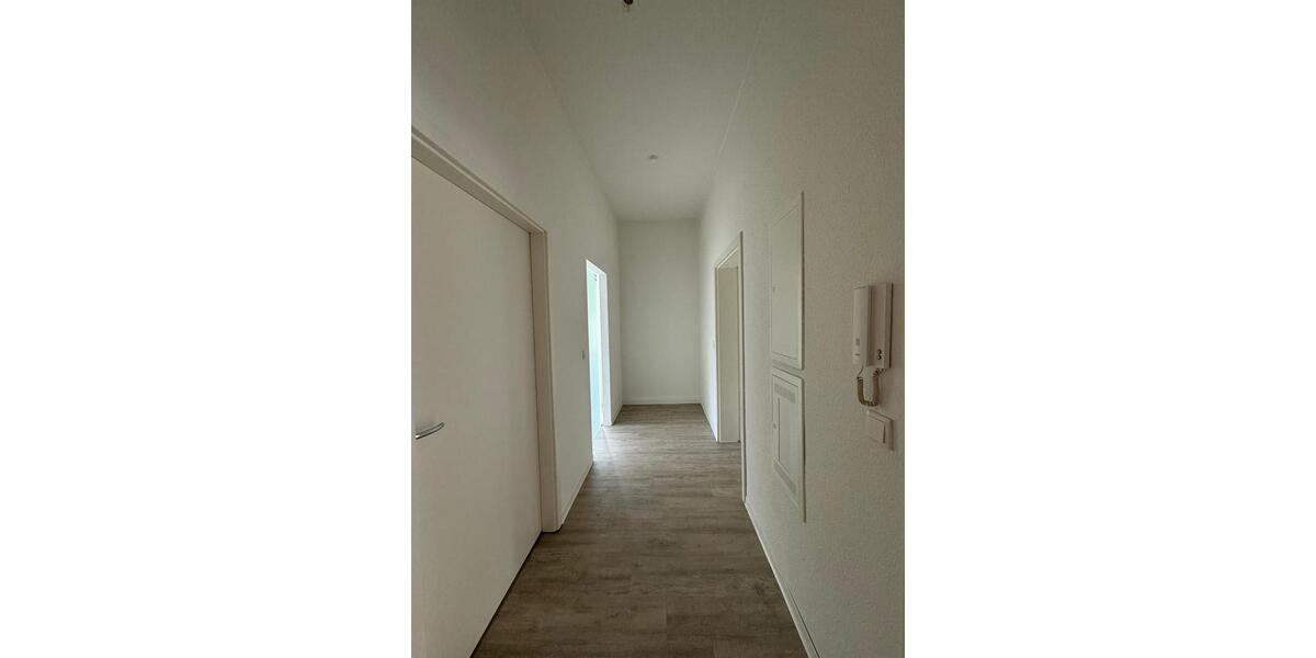 Hochparterre Hennigsdorf - 2 Zimmer, 64 m&sup2;, 800&euro; | Angebot:26186889