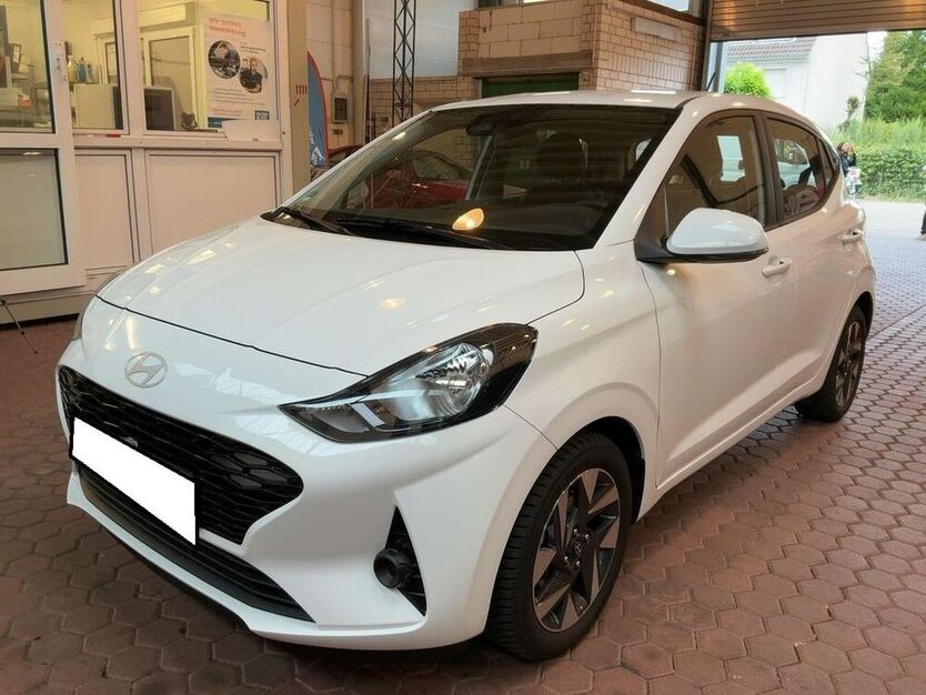 i10
