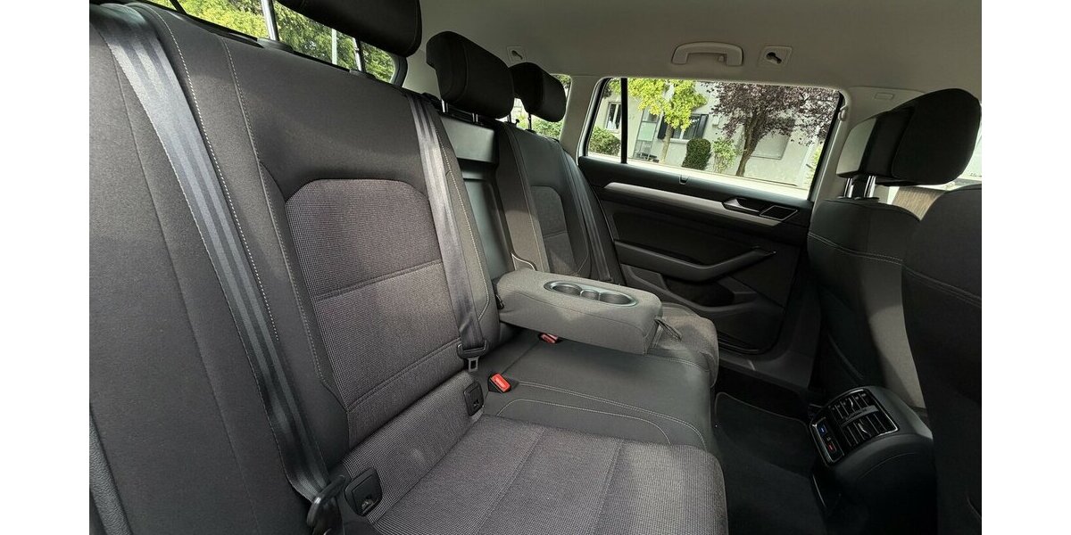 VW Passat Variant 2.0 TDI Comfortline Navi 137.000 km 14.990 &euro; Neckarsulm 74172