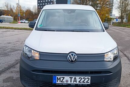 VW Caddy 109.000 km 19.999 &euro; Unterschleißheim 85716