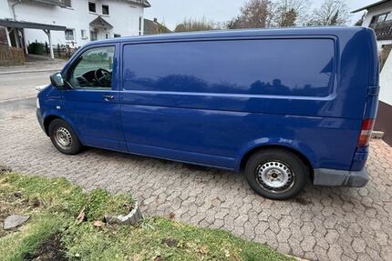 VW T5 Transporter 291.000 km 6.299 &euro; Grünberg 35305