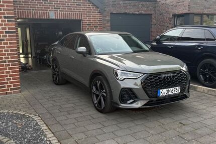 Audi Q3 50.000 km 31.799 &euro; Köln 50769