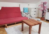Helle Galerie-Wohnung im 1. OG mit 60,4m² ohne Maklerkosten