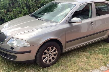 Skoda Octavia 285.300 km 2.750 &euro; Rambin 18573