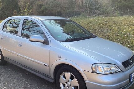 Opel Astra 80.000 km 1.500 &euro; Roßwein 04741