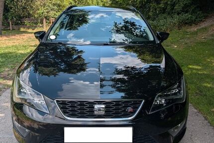 Seat Leon 98.182 km 11.200 &euro; Rottenburg 72108