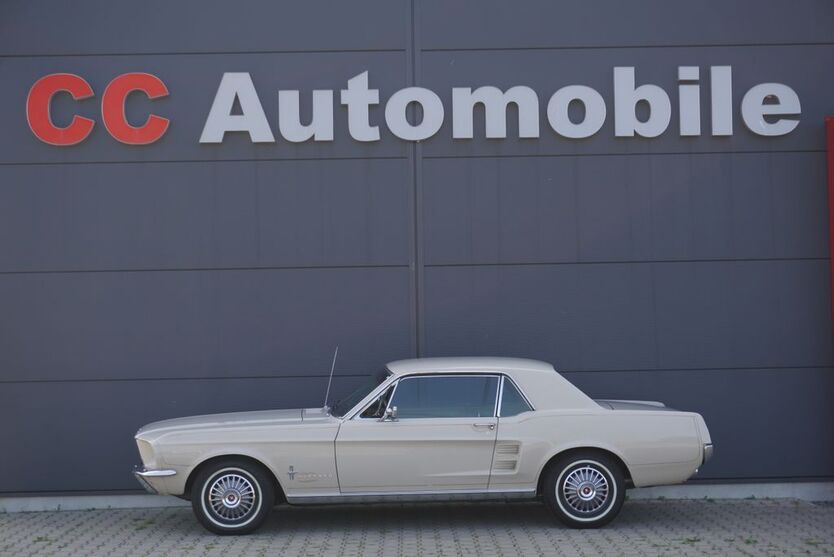 Ford Mustang 55.000 km 34.980 € Velen 46342