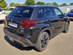 Suzuki Vitara 1.4 Boosterjet Hybrid Comfort + SHINKAI 53.235 km 19.450 &euro; Obrigheim-Asbach 74847