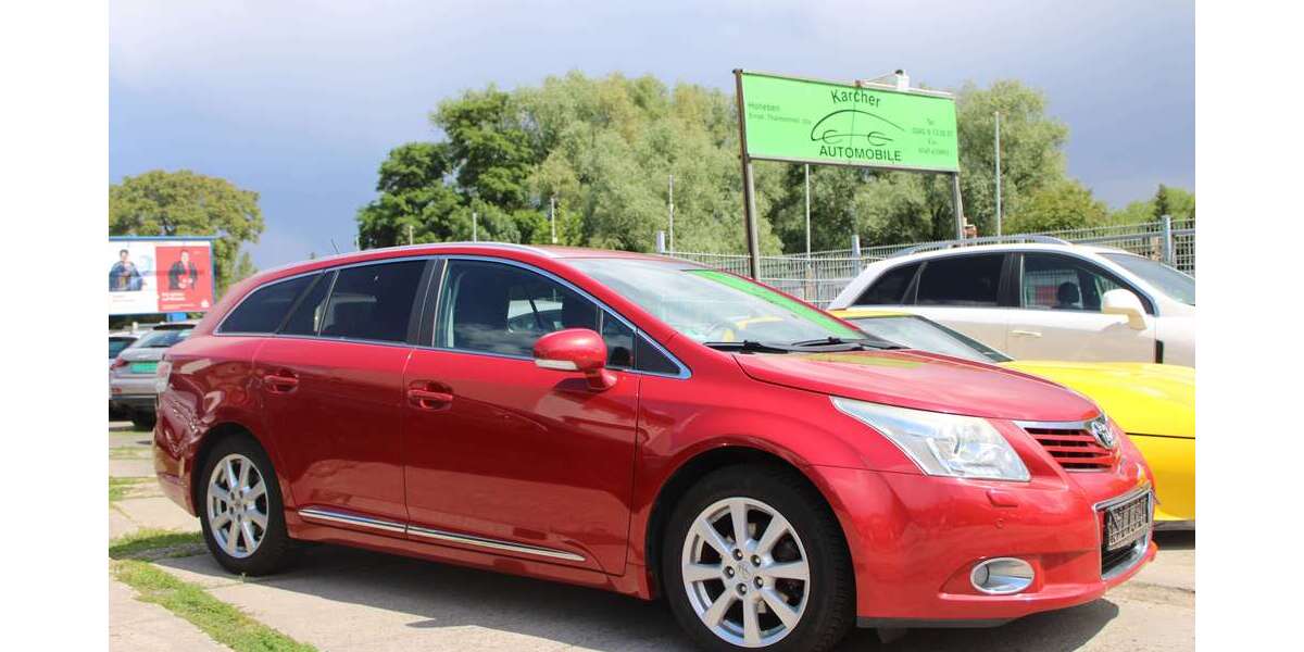 Toyota Avensis 145.000 km 4.500 &euro; Holleben bei Halle 06179
