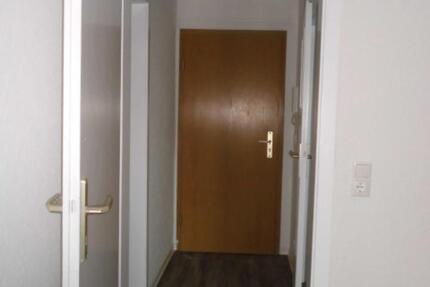 Helle 2 Zimmer Wohnung neu saniert in guter Lage! 1 zimmer