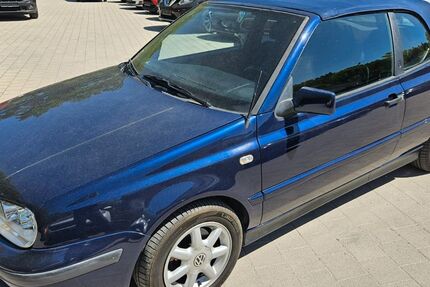 VW Golf 146.310 km 3.950 &euro; Lachen-Speyerdorf 67435