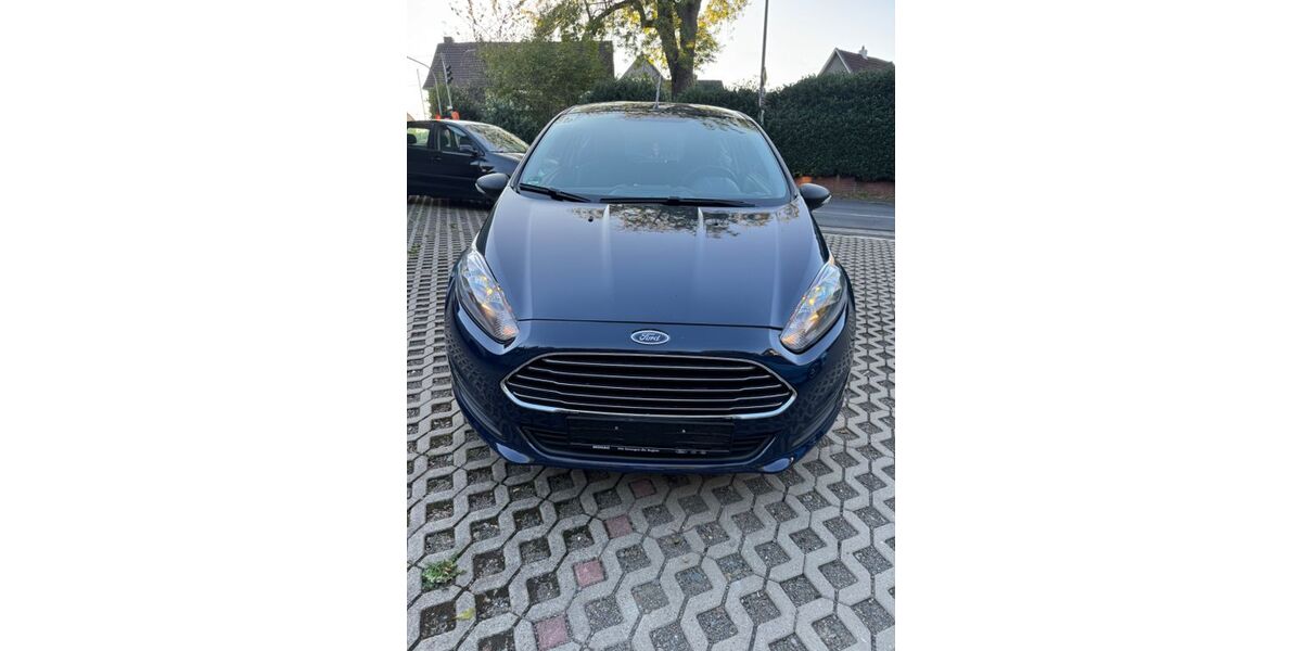 Ford Fiesta 68.250 km 4.000 &euro; Remscheid 42855