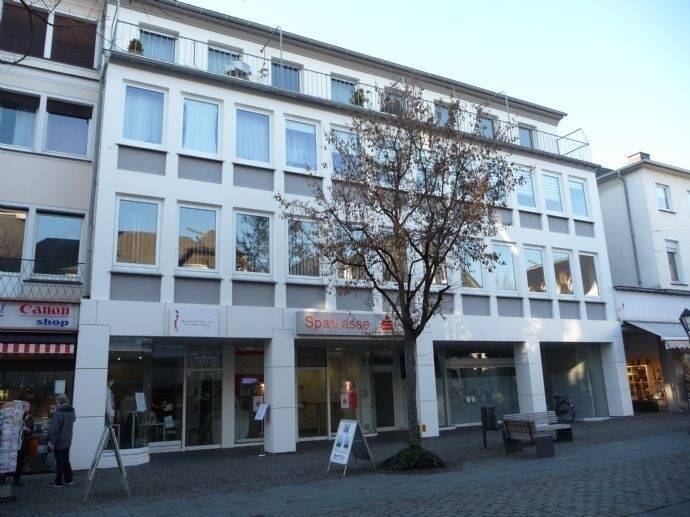 **3 Zimmer-Wohnung mit Balkon in Alt-Arnsberg zentral** 3 zimmer