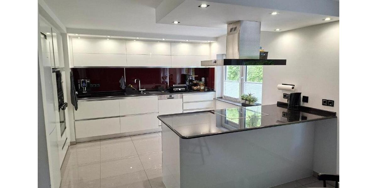 Doppelhaushälfte Tuttlingen - 5.5 Zimmer, 162 m&sup2;, 415.000&euro; | Angebot:26980287