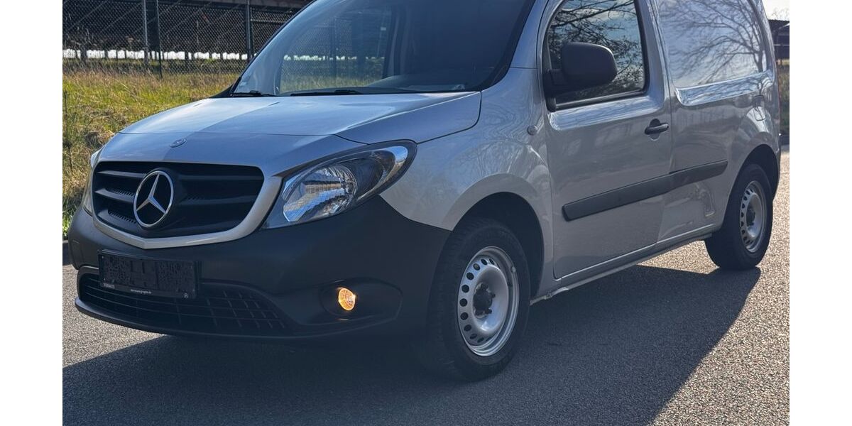 Mercedes-Benz Citan 135.000 km 6.900 &euro; Groß Kreutz 14550
