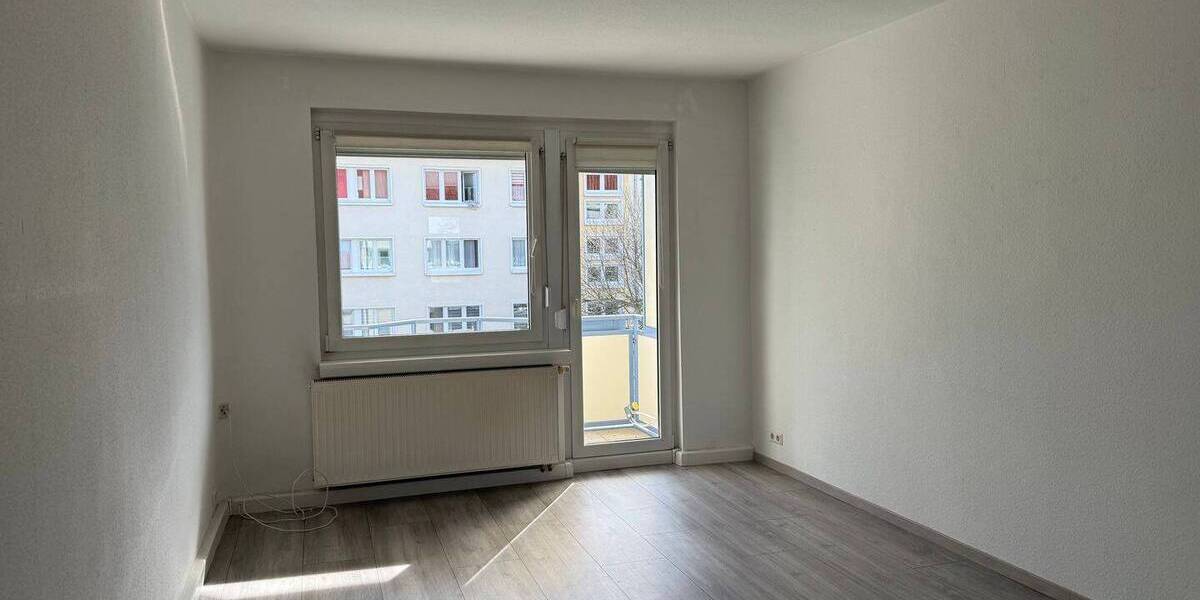 Etagenwohnung Waltershausen - 3 Zimmer, 59 m&sup2;, 79.500&euro; | Angebot:26554004