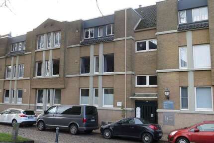 Wohnung Neumünster - 3 Zimmer, 124 m&sup2;, 1.240&euro; | Angebot:24605231