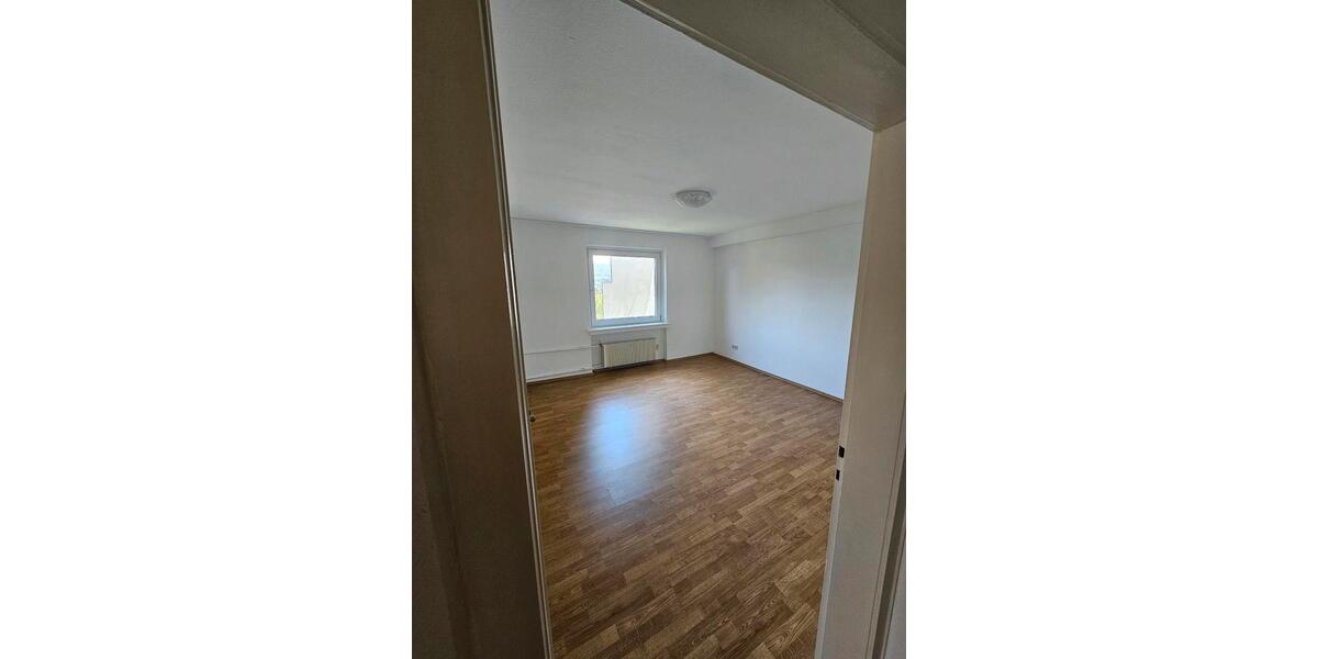Erdgeschoßwohnung Wuppertal Brill - 2 Zimmer, 69 m&sup2;, 775&euro; | Angebot:26662698