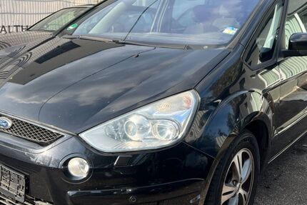 Ford S-Max 200.000 km 1.950 &euro; Köln 51105