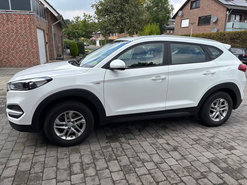 Hyundai TUCSON 76.788 km 13.300 € Rhede 46414