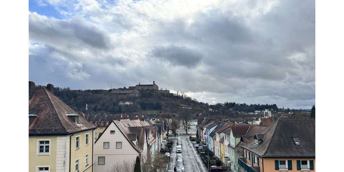 Etagenwohnung Kulmbach Blaich - 4 Zimmer, 122 m&sup2;, 299.000&euro; | Angebot:25254897