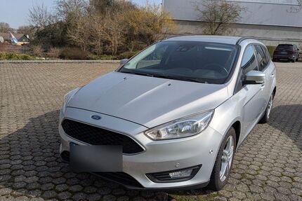 Ford Focus 212.855 km 5.400 &euro; Aachen 52068