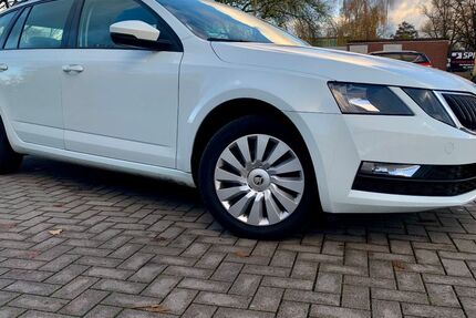 Skoda Octavia 289.000 km 6.499 &euro; Hannover 30179