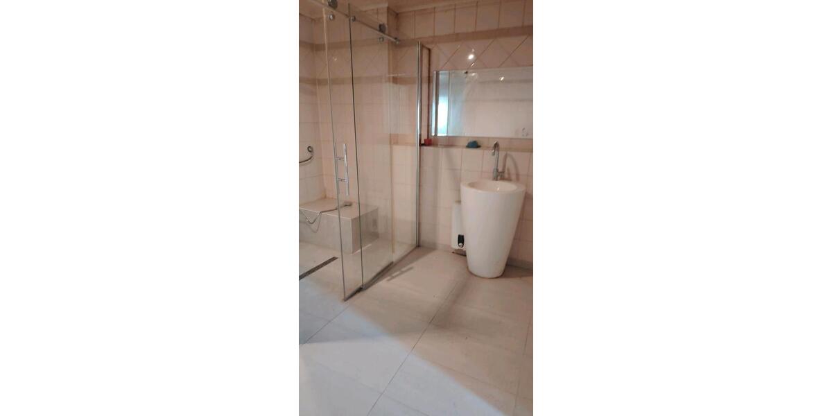 Erdgeschoßwohnung Elsdorf - 4 Zimmer, 135 m&sup2;, 1.430&euro; | Angebot:26386963