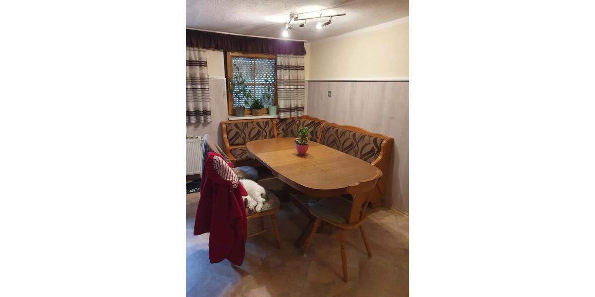 Einfamilienhaus Haibach - 8 Zimmer, 260 m&sup2;, 1.300&euro; | Angebot:26266108