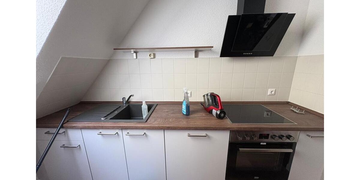 Dachgeschoßwohnung Stade - 2 Zimmer, 51 m&sup2;, 760&euro; | Angebot:26029398