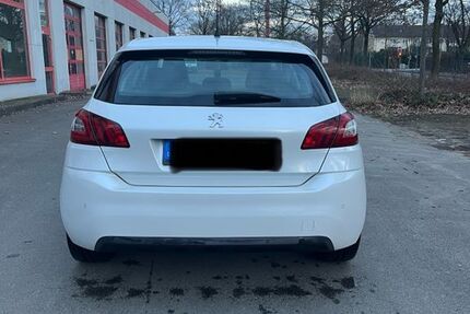 Peugeot 308 130.400 km 5.700 &euro; Gütersloh 33332