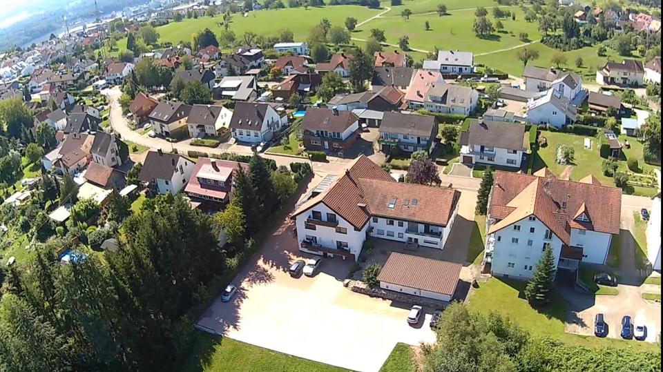 Etagenwohnung Rheinfelden (Baden) - 2 Zimmer, 100 m&sup2;, 1.300&euro; | Angebot:26346928