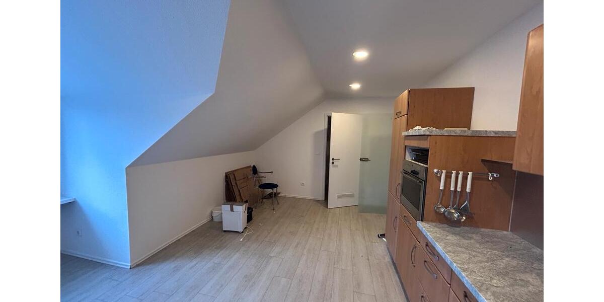 Einfamilienhaus Morsbach - 3 Zimmer, 138 m&sup2;, 1.000&euro; | Angebot:25151786