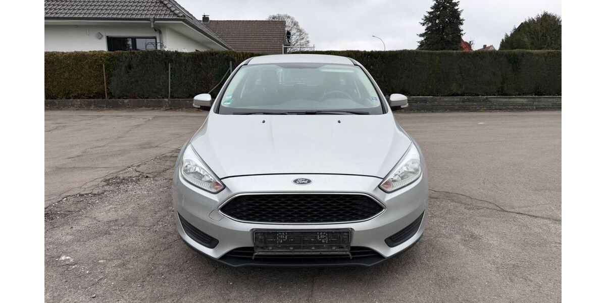 Ford Focus 190.000 km 2.200 &euro; Oerlinghausen 33813