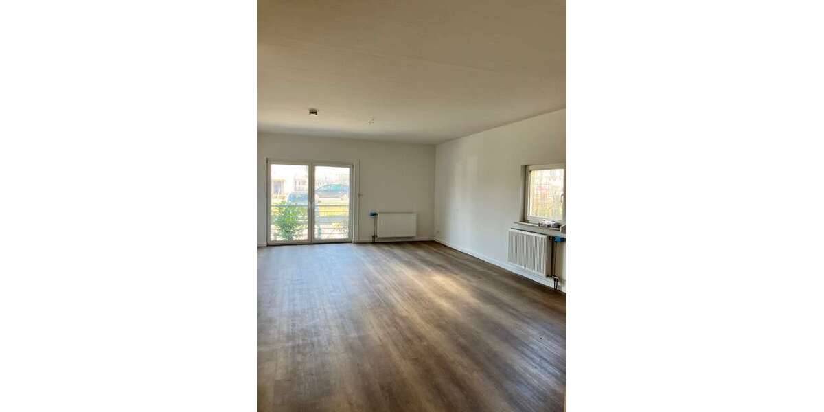 Etagenwohnung Zossen - 2 Zimmer, 66 m&sup2;, 726&euro; | Angebot:25602632
