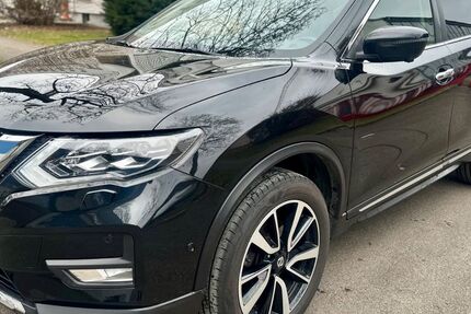 Nissan X-Trail 76.976 km 18.000 &euro; Ulm 89079