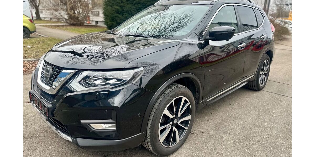 Nissan X-Trail 76.976 km 18.000 &euro; Ulm 89079