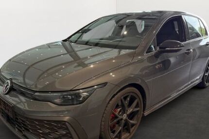 VW Golf 10.700 km 42.990 &euro; Waldshut-Tiengen 79761