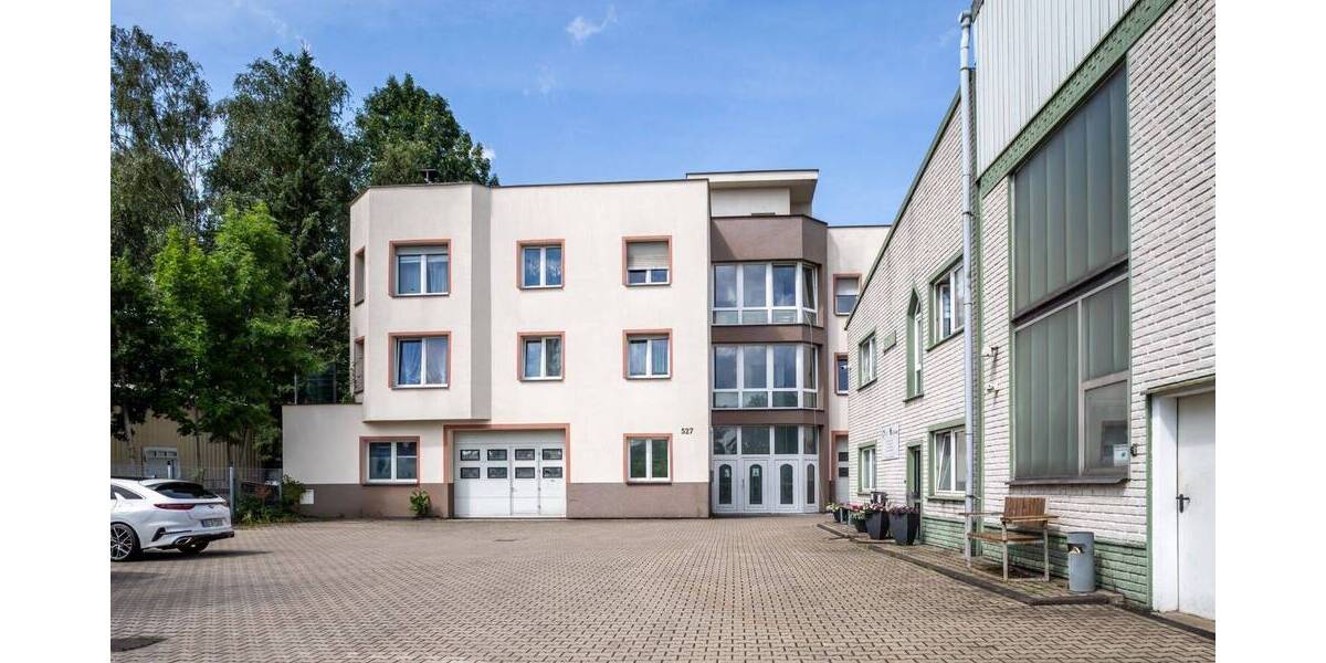 Gewerbehalle mit Büro-Wohngebäude in Dortmund-Marten zimmer