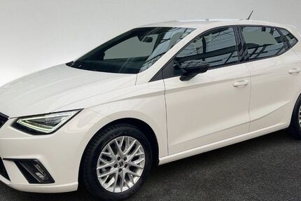 Seat Ibiza 23.939 km 16.450 &euro; Hamburg 22529