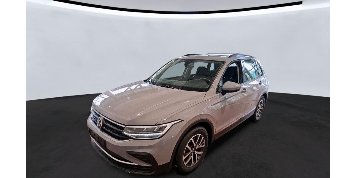 VW Tiguan 25.697 km 22.490 &euro; Pfalzgrafenweiler 72285